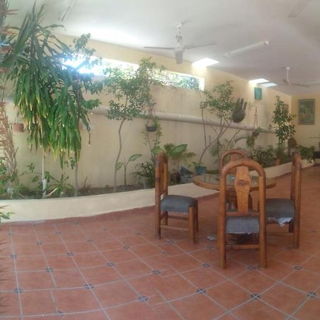 Room in Guest room - Padrinos Hostal La Paz Full House Exterior foto